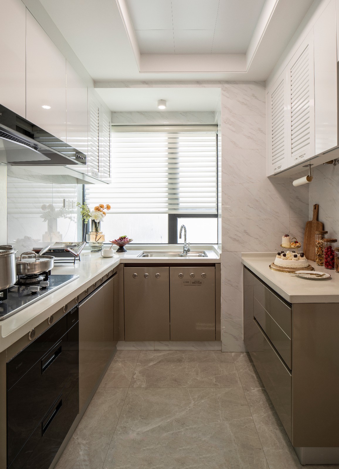 現(xiàn)代簡約風格室內(nèi)設計家裝案例-廚房 現(xiàn)代簡約風格室內(nèi)設計家裝案例-廚房