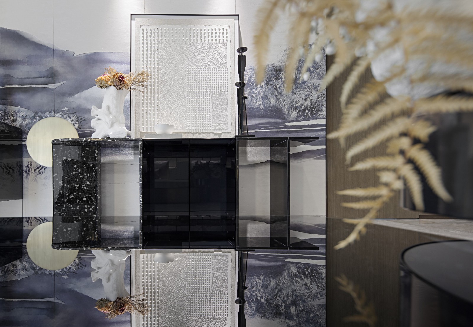 現(xiàn)代輕奢風(fēng)格別墅室內(nèi)設(shè)計(jì)家裝案例-邊柜 現(xiàn)代輕奢風(fēng)格別墅室內(nèi)設(shè)計(jì)家裝案例-邊柜