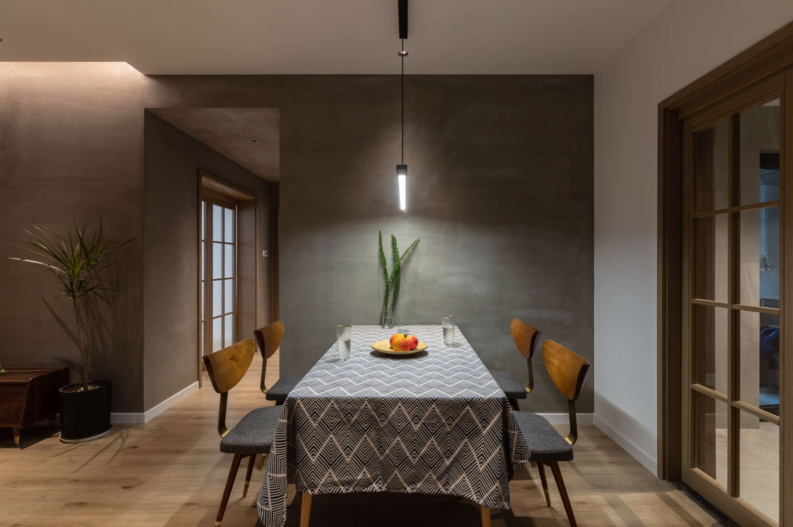 混搭風格家裝設計室內(nèi)裝修效果圖-餐廳 混搭風格家裝設計室內(nèi)裝修效果圖-餐廳