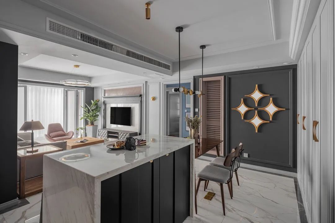 輕奢混搭風(fēng)格家裝設(shè)計(jì)室內(nèi)裝修效果圖-餐廳島臺 輕奢混搭風(fēng)格家裝設(shè)計(jì)室內(nèi)裝修效果圖-餐廳島臺