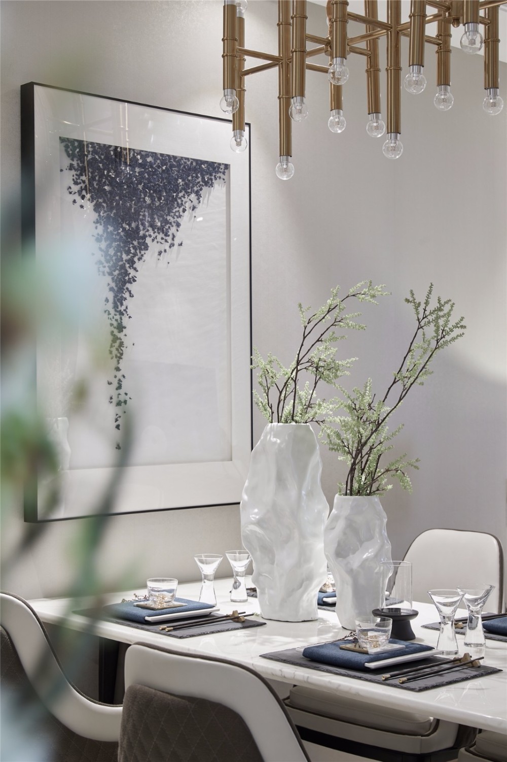 北歐輕奢風(fēng)格室內(nèi)設(shè)計(jì)家裝案例-餐廳 北歐輕奢風(fēng)格室內(nèi)設(shè)計(jì)家裝案例-餐廳