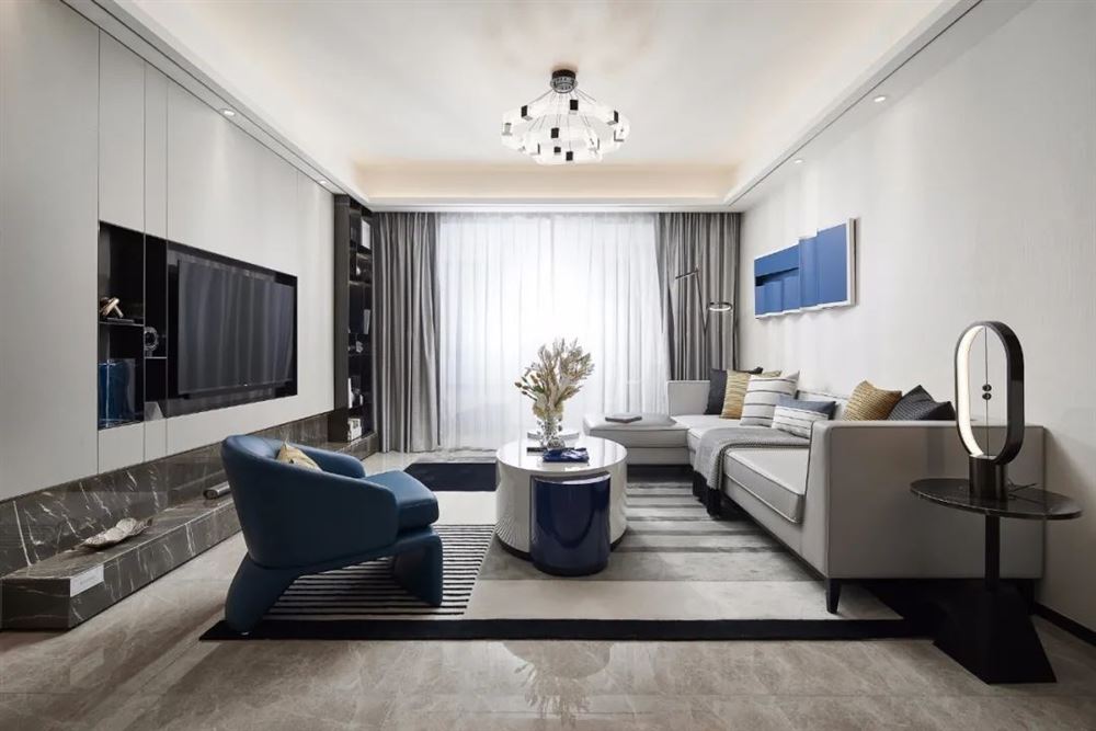 楚雄彝族自治州楚雄雍和居(彝海南路)現(xiàn)代簡約風格四居室裝修案例