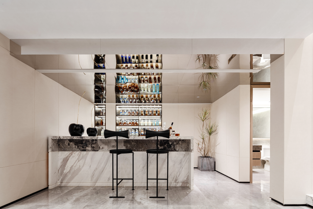 現(xiàn)代簡約風(fēng)格別墅設(shè)計(jì)家裝案例-吧臺 現(xiàn)代簡約風(fēng)格別墅設(shè)計(jì)家裝案例-吧臺