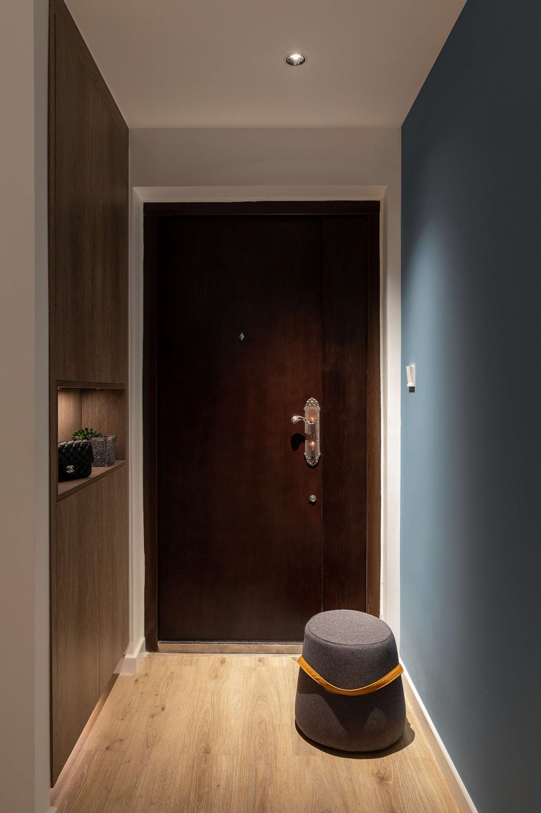 混搭風格家裝設計室內(nèi)裝修效果圖-玄關 混搭風格家裝設計室內(nèi)裝修效果圖-玄關