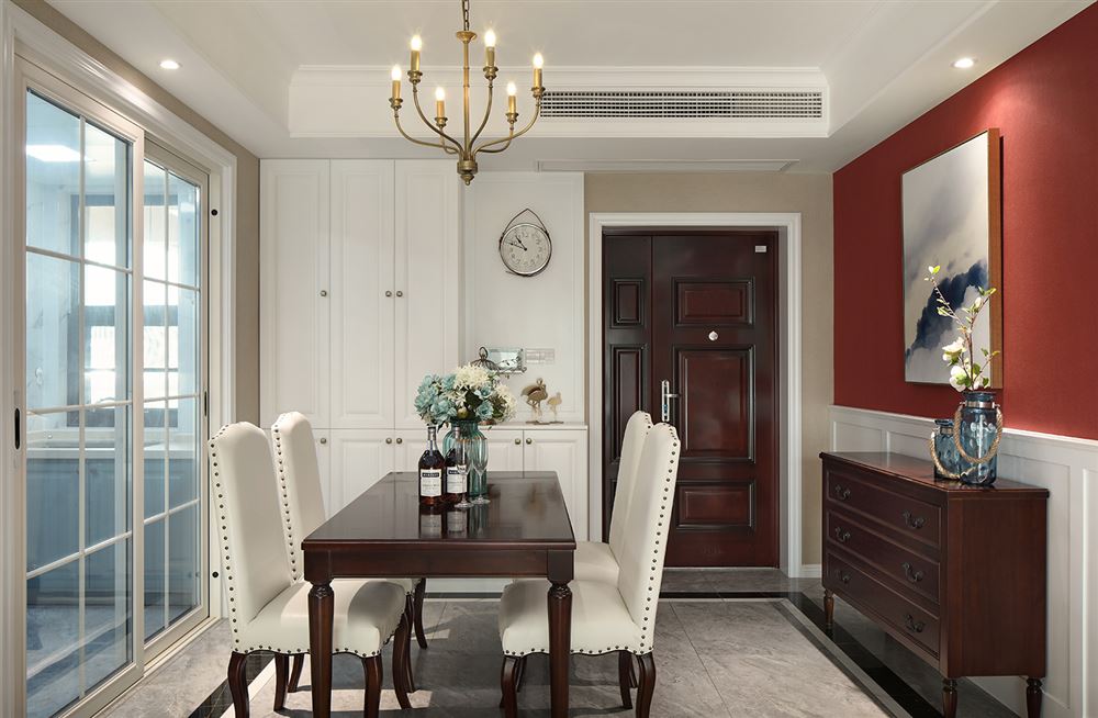 佛山市綠城·桂語(yǔ)蘭庭美式風(fēng)格三居室裝修案例