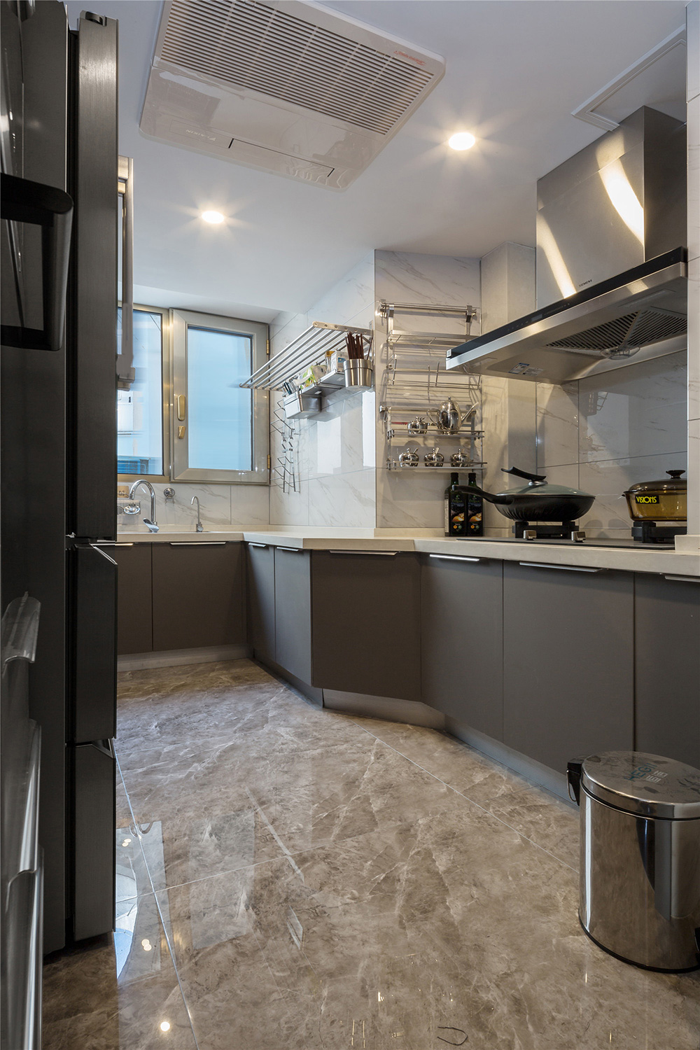 國(guó)悅九曲灣三居160平米輕奢風(fēng)格室內(nèi)裝修案例-廚房 國(guó)悅九曲灣三居160平米輕奢風(fēng)格室內(nèi)裝修案例-廚房