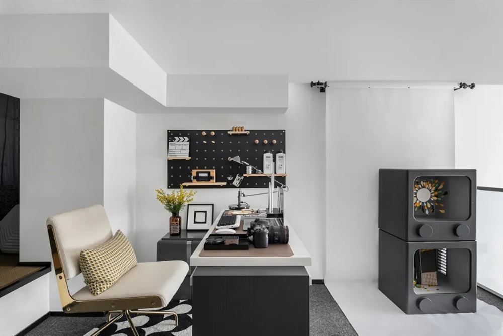 廣州市遠(yuǎn)東·御江豪庭其他復(fù)式裝修案例