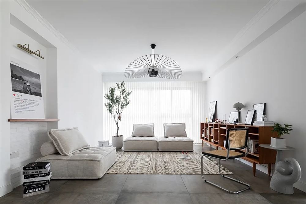 廣州市凱旋新世界北歐風格三居室裝修案例