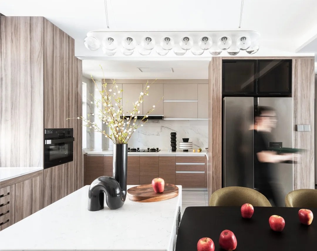 北歐原木風(fēng)格家裝設(shè)計(jì)室內(nèi)裝修效果圖-餐廳 北歐原木風(fēng)格家裝設(shè)計(jì)室內(nèi)裝修效果圖-餐廳