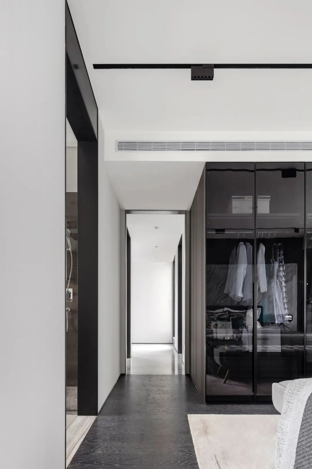 現(xiàn)代輕奢風格室內(nèi)設計家裝案例-臥室 現(xiàn)代輕奢風格室內(nèi)設計家裝案例-臥室