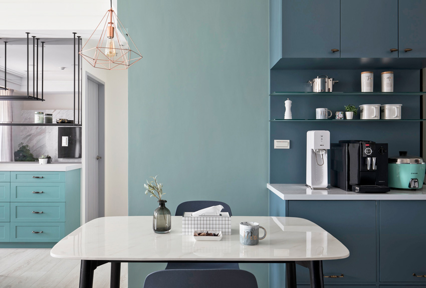 法式輕奢風(fēng)格家裝設(shè)計(jì)室內(nèi)裝修效果圖-餐廳 法式輕奢風(fēng)格家裝設(shè)計(jì)室內(nèi)裝修效果圖-餐廳