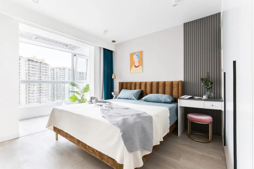 現(xiàn)代輕奢風(fēng)格家裝設(shè)計室內(nèi)裝修效果圖-臥室 現(xiàn)代輕奢風(fēng)格家裝設(shè)計室內(nèi)裝修效果圖-臥室