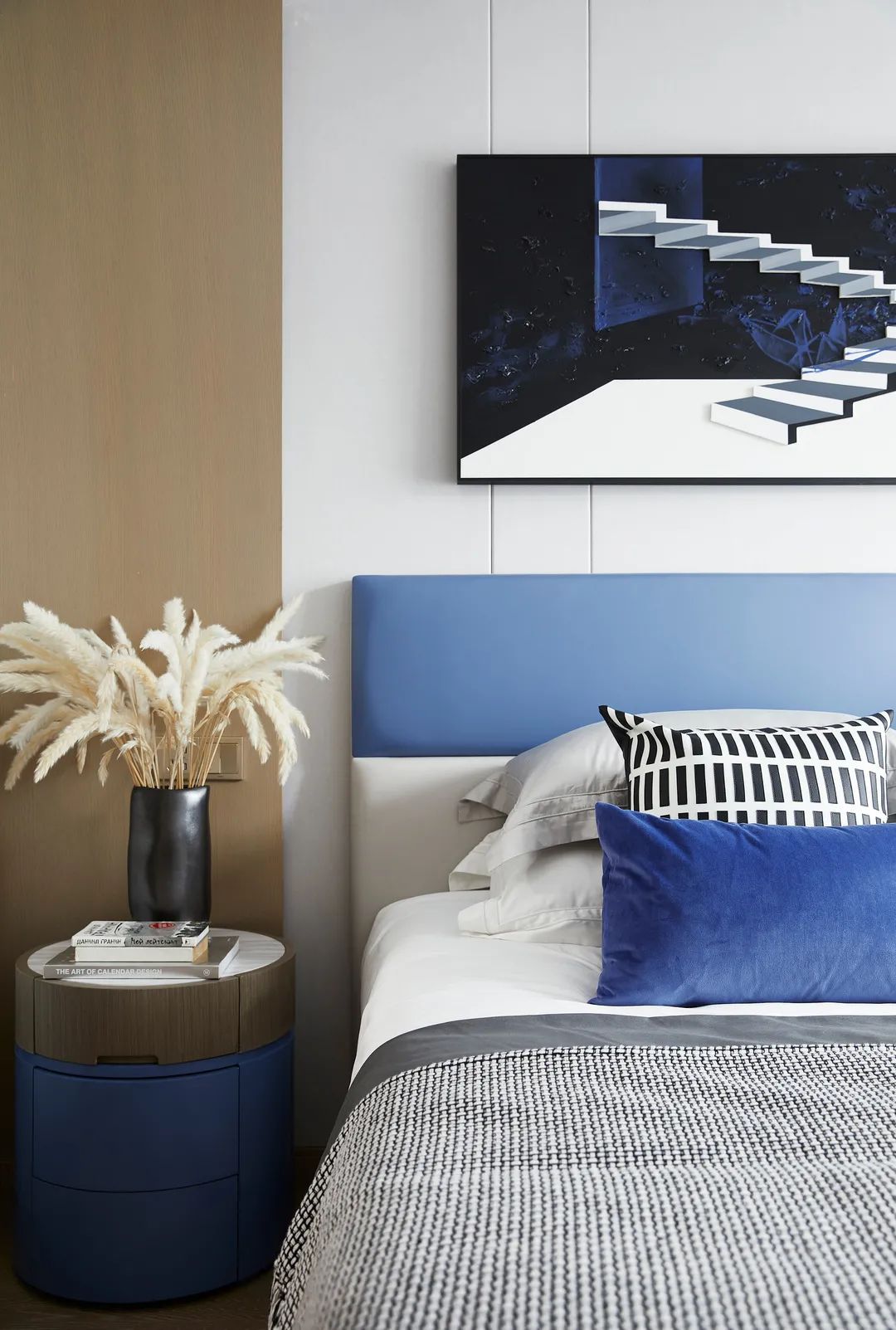 現(xiàn)代簡(jiǎn)約風(fēng)格室內(nèi)設(shè)計(jì)家裝案例-臥室 現(xiàn)代簡(jiǎn)約風(fēng)格室內(nèi)設(shè)計(jì)家裝案例-臥室