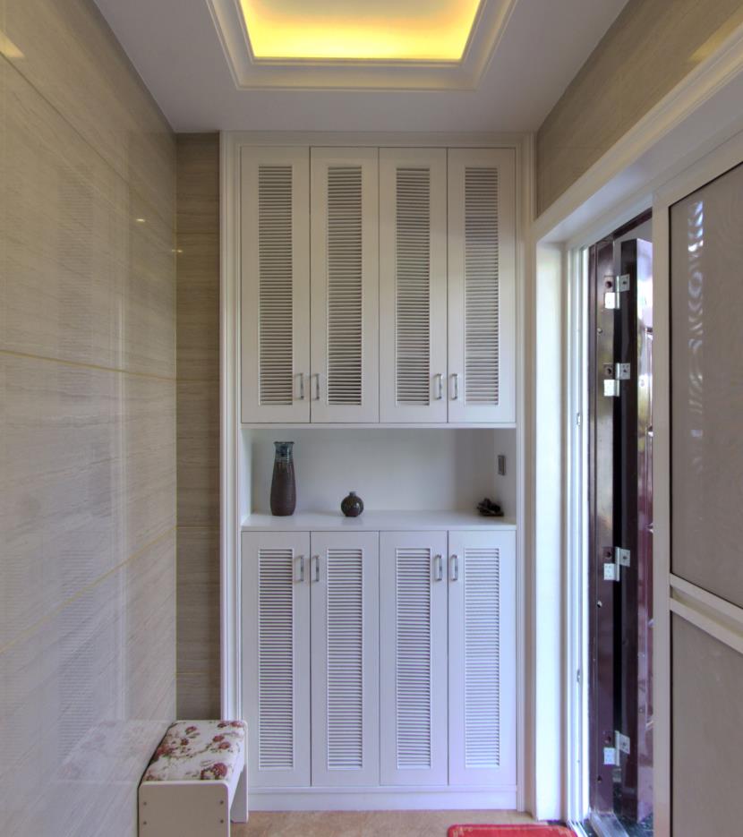 別墅裝修歐式奢華風(fēng)格-玄關(guān)收納柜 別墅裝修歐式奢華風(fēng)格-玄關(guān)收納柜