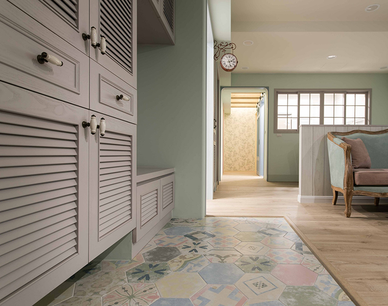 法式鄉(xiāng)村風(fēng)格家裝設(shè)計室內(nèi)裝修效果圖-玄關(guān) 法式鄉(xiāng)村風(fēng)格家裝設(shè)計室內(nèi)裝修效果圖-玄關(guān)