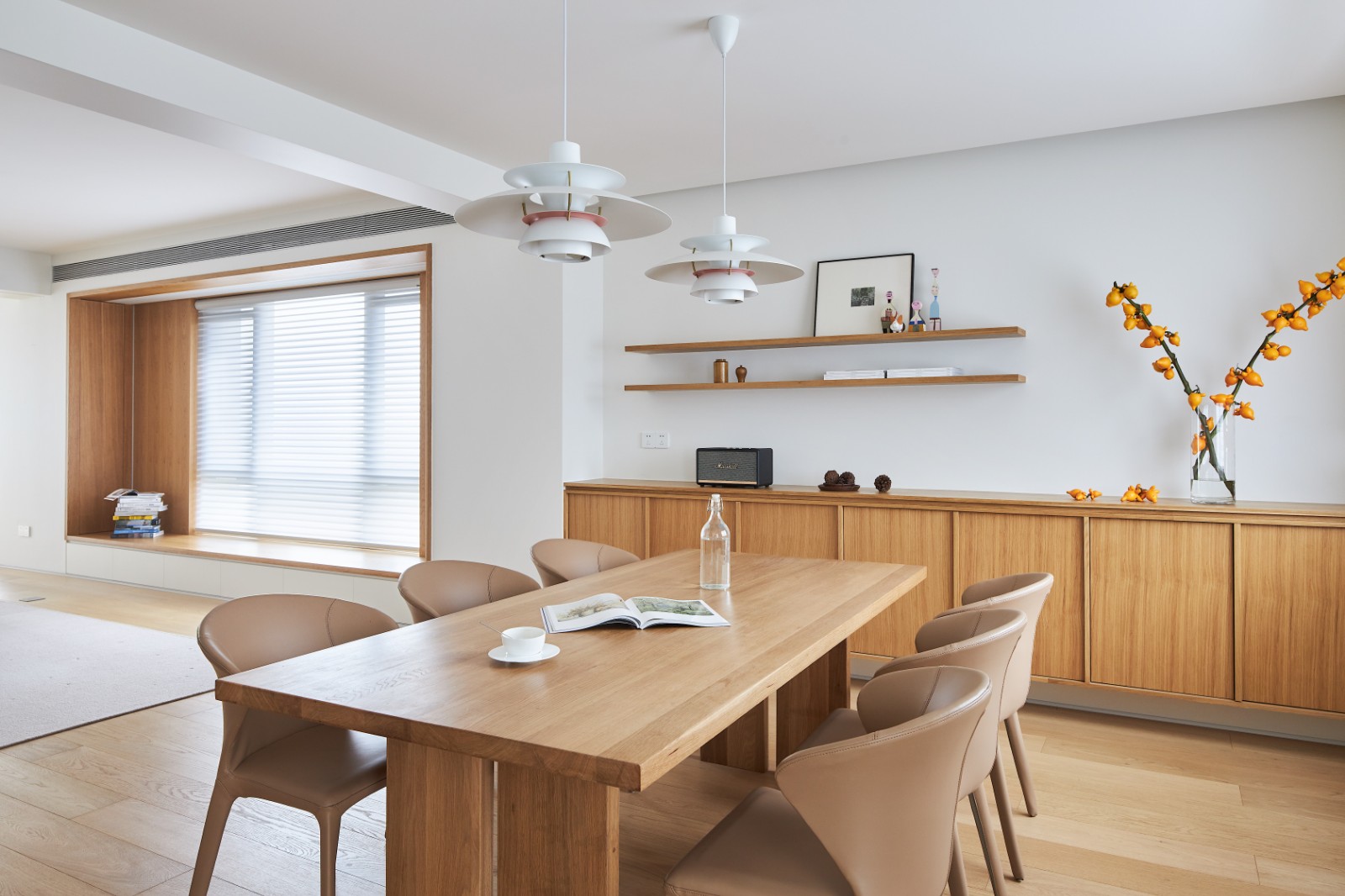 裝修案例日式簡約風格室內(nèi)裝修效果圖-餐廳 裝修案例日式簡約風格室內(nèi)裝修效果圖-餐廳