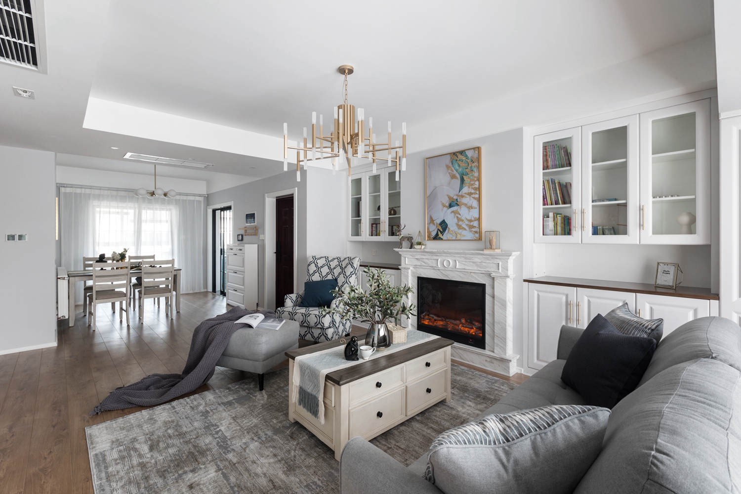 歐式輕奢風(fēng)格室內(nèi)家裝案例效果圖-客廳 歐式輕奢風(fēng)格室內(nèi)家裝案例效果圖-客廳