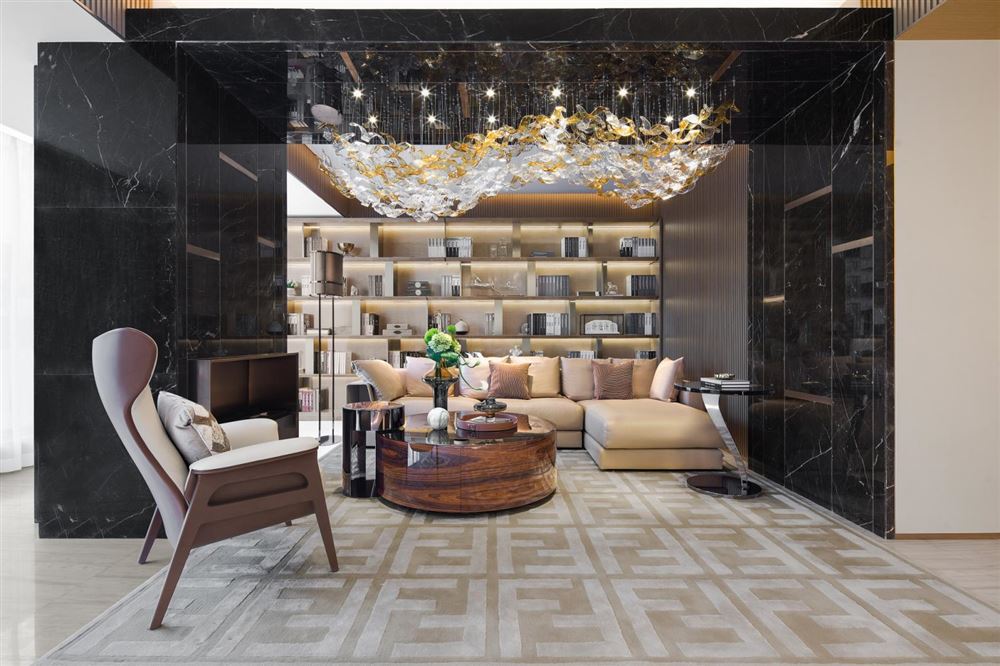 佛山市旭輝恒基鉑仕灣歐式風(fēng)格四居室裝修案例