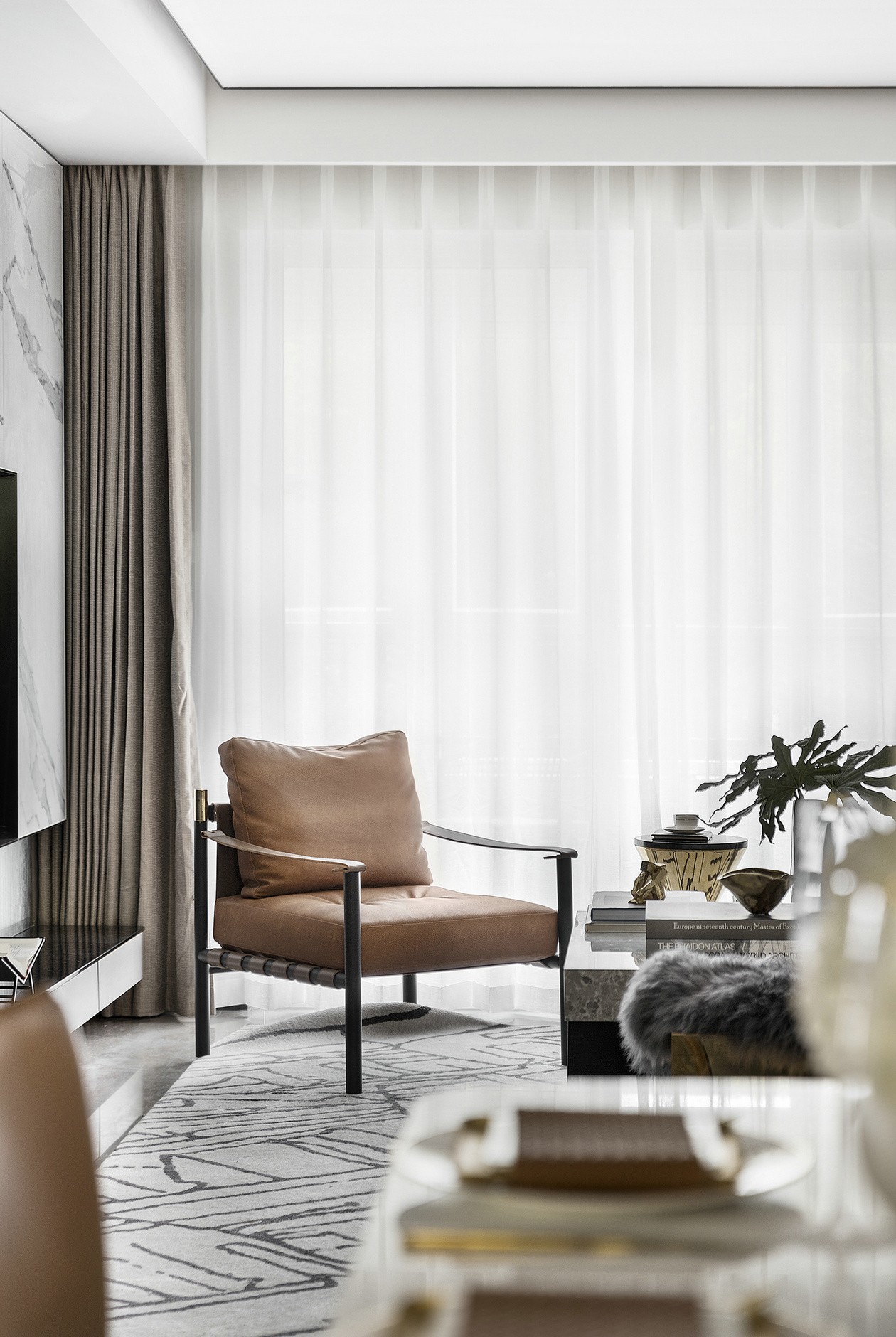 現(xiàn)代簡約風格室內家裝案例效果圖-茶幾 現(xiàn)代簡約風格室內家裝案例效果圖-茶幾