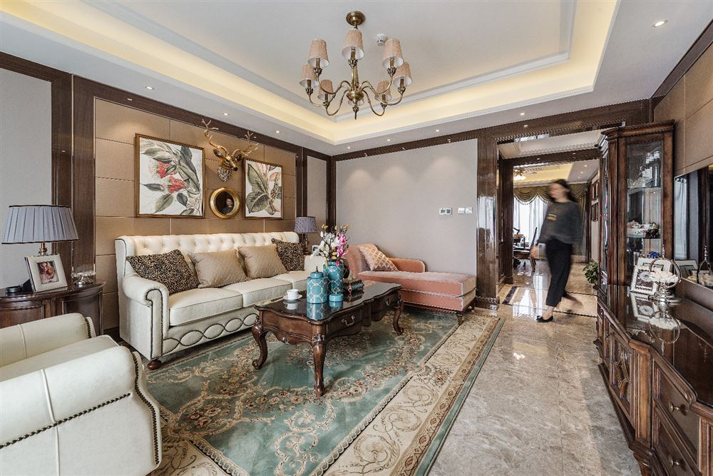 佛山市峰睿公館美式風(fēng)格三居室裝修案例