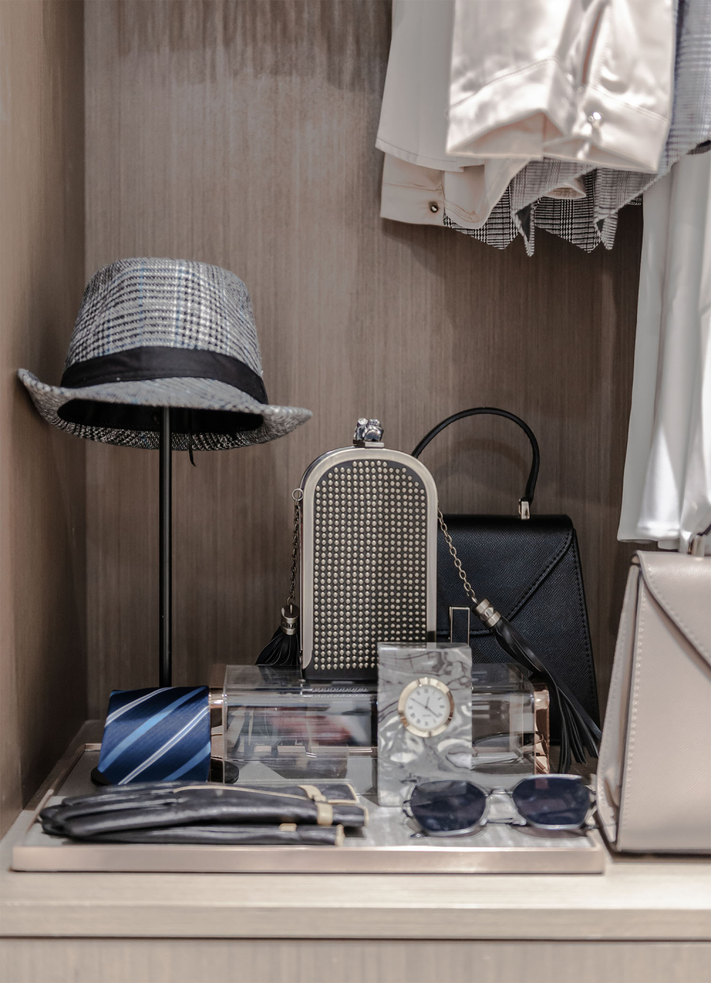 新中式風格室內(nèi)設(shè)計家裝案例-臥室衣柜 新中式風格室內(nèi)設(shè)計家裝案例-臥室衣柜