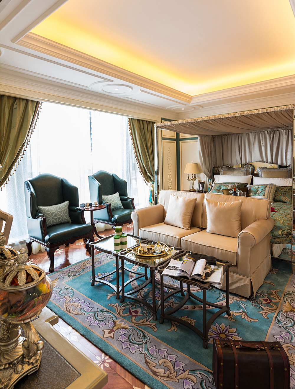 綠地玫瑰城四居220平米歐式風(fēng)格裝修案例-主臥 綠地玫瑰城四居220平米歐式風(fēng)格裝修案例-主臥