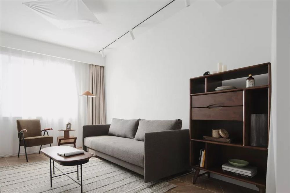 佛山市中建順控·云熙悅城現(xiàn)代簡約風(fēng)格三居室裝修案例