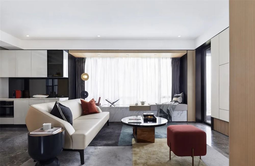 佛山市雅居樂·江畔明珠輕奢風(fēng)格四居室裝修案例