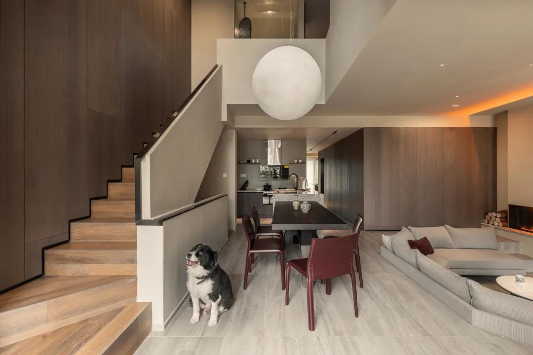 現(xiàn)代北歐風(fēng)格室內(nèi)家裝案例效果圖-樓梯 現(xiàn)代北歐風(fēng)格室內(nèi)家裝案例效果圖-樓梯