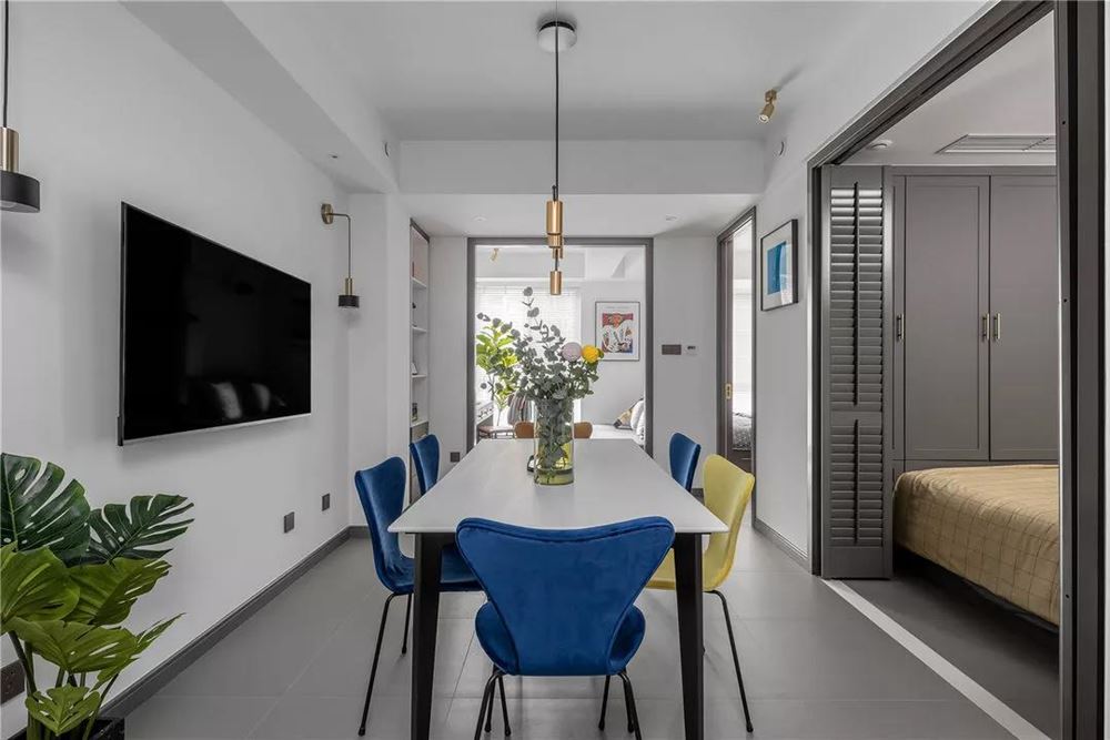 汕頭市御賓府現(xiàn)代簡約風格四居室裝修案例