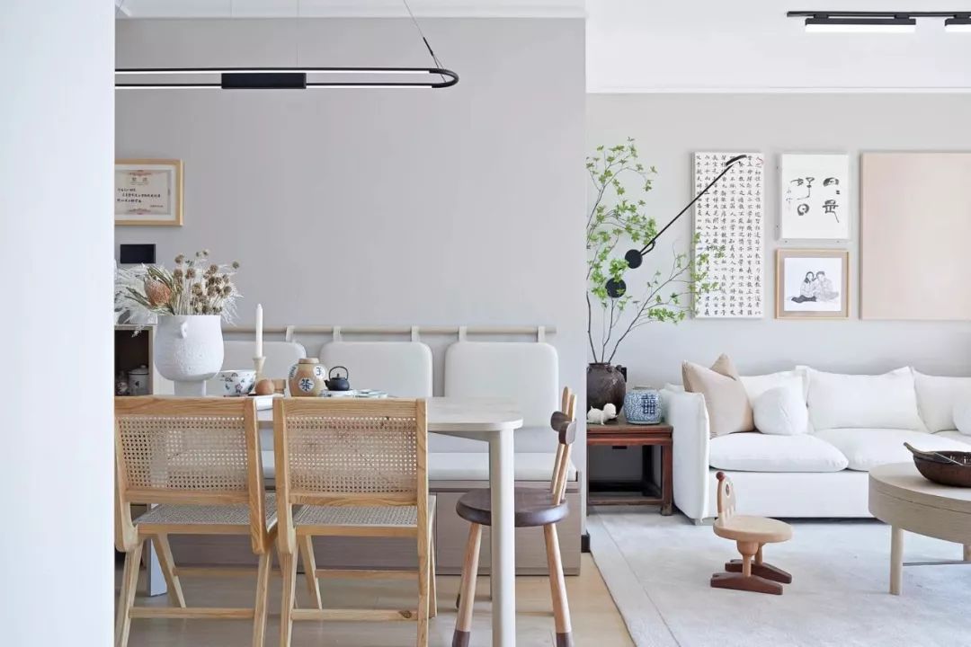 裝修公司簡(jiǎn)約風(fēng)格室內(nèi)裝修效果圖-餐廳 裝修公司簡(jiǎn)約風(fēng)格室內(nèi)裝修效果圖-餐廳