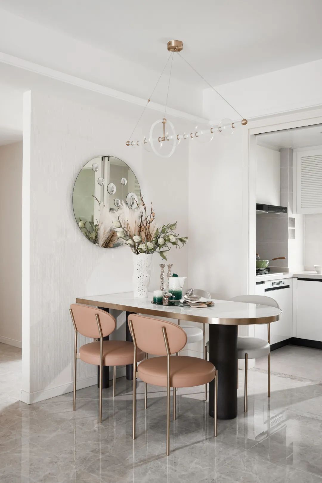 美式田園風(fēng)格室內(nèi)設(shè)計家裝案例-餐廳 美式田園風(fēng)格室內(nèi)設(shè)計家裝案例-餐廳