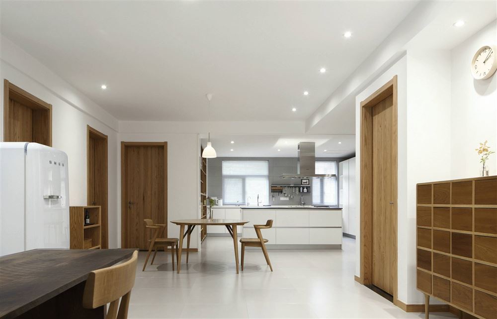 茂名市保利中環(huán)其他三居室裝修案例