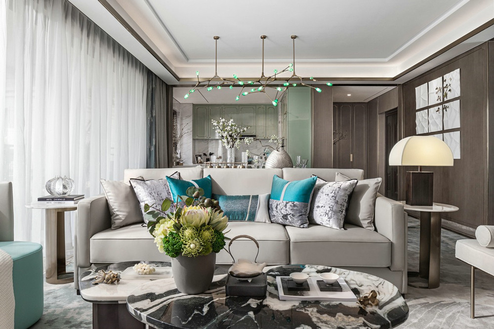 廣州市匯僑新城南區(qū)輕奢風(fēng)格復(fù)式裝修案例