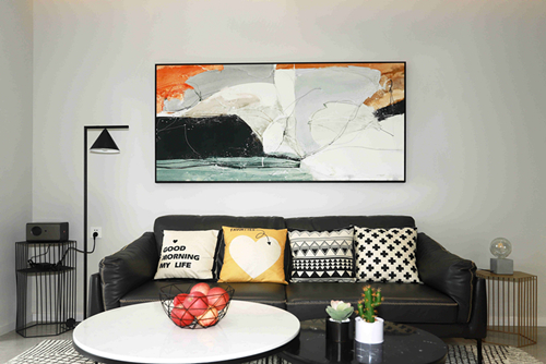 ?？谑胁擦治髟番F(xiàn)代簡(jiǎn)約風(fēng)格三居室裝修案例